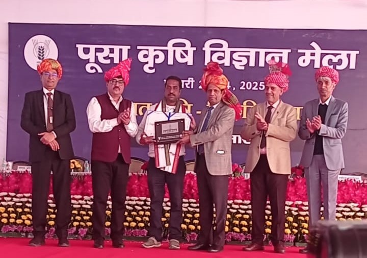 इंदिरा गांधी कृषि विश्वविद्यालय कृषक अवनीश पात्र