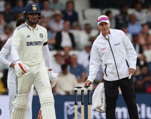 Headingley टेस्ट में भारत ने इंग्लैंड पर 159 रनों की मजबूत बढ़त बनाई। राहुल और पंत की साझेदारी ने भारत को संबल दिया।