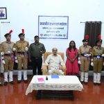 सरायपाली: राज्यपाल श्री डेका से रेडक्रॉस-एनसीसी टीम की मुलाकात