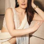 Radhika Madan Struggle Story ने जीता फैंस का दिल