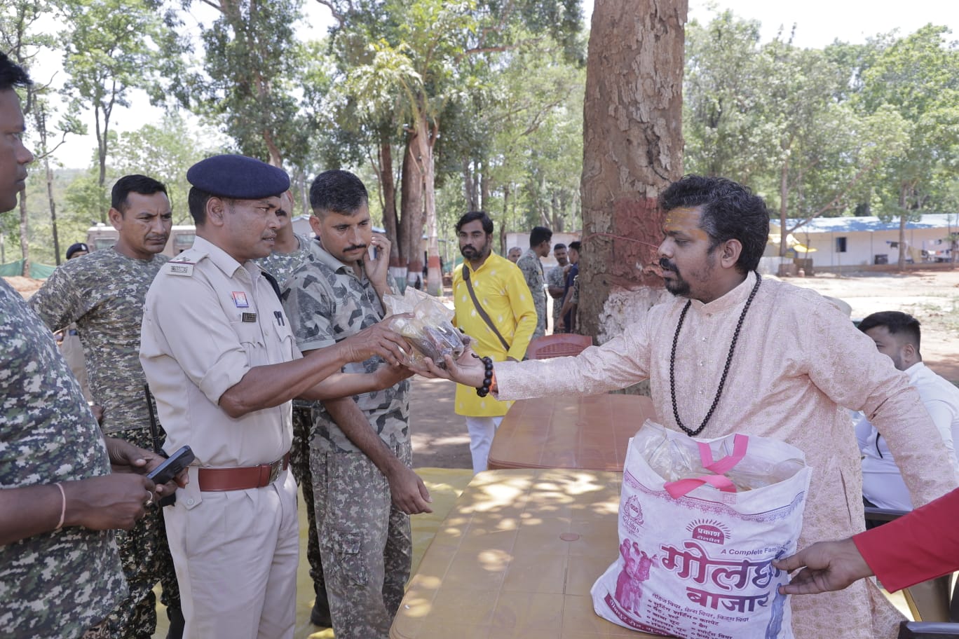 अबूझमाड़ में ITBP जवानों का सम्मान