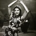 Helen Style Secrets: पेरिस से असली पंख और लंदन से लेंस लाती थीं हेलेन, खुद बताया फैशन का राज
