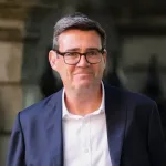 Andy Burnham Profile: लेबर पार्टी के नए नेता बने एंडी