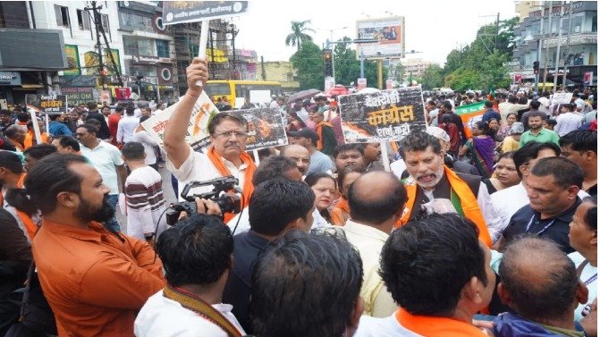 Raipur Political Clash