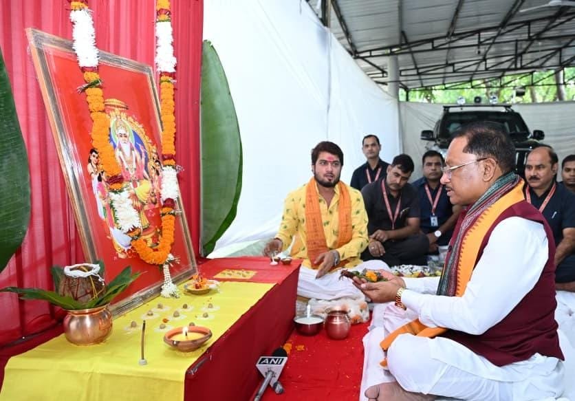 विष्णु देव साय, सीएम साय, श्रम सम्मान, कौशल विकास,