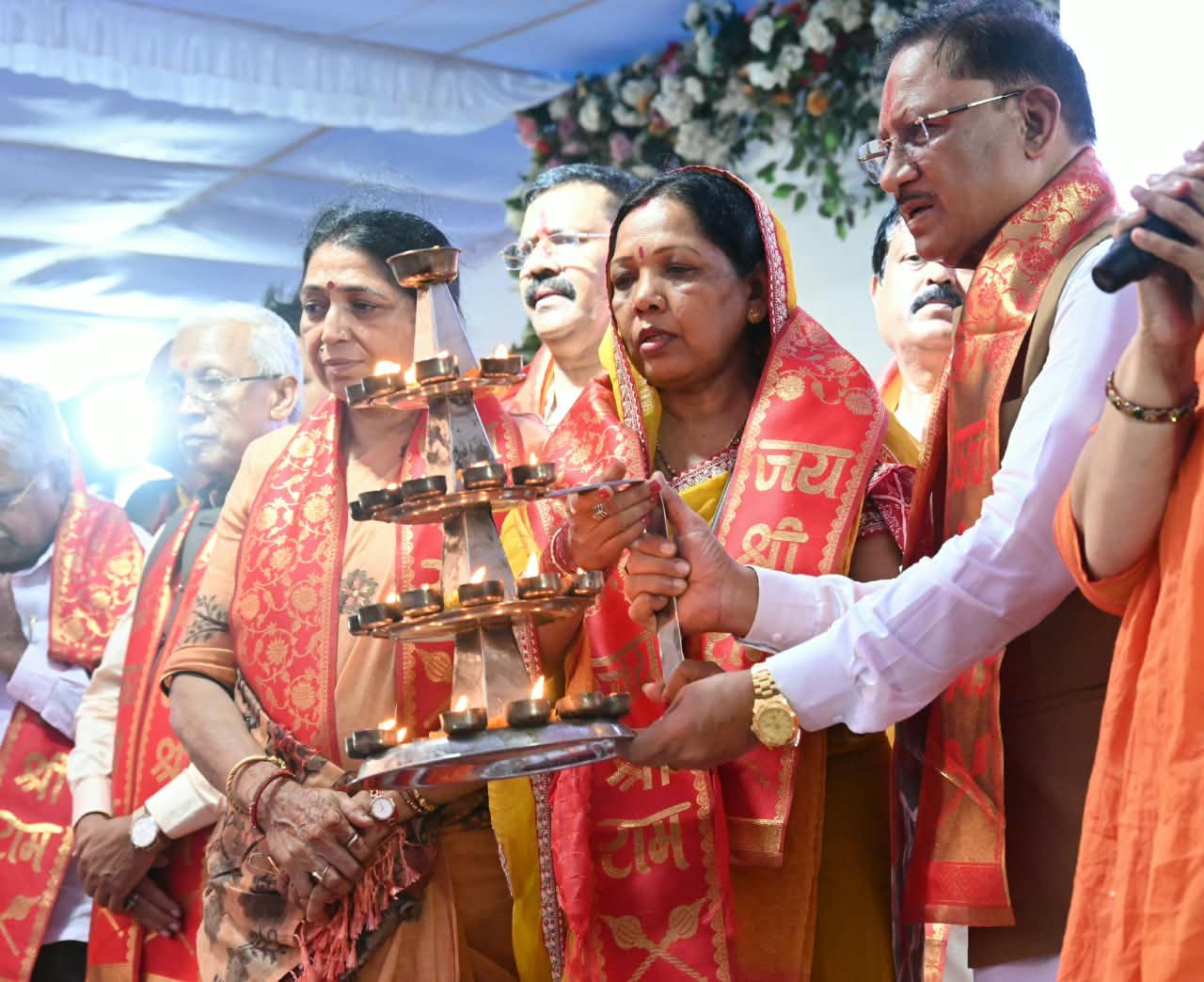 महादेव घाट, खारुन नदी, दीपोत्सव, महाआरती, आशीर्वाद का दीया