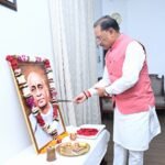 सरदार वल्लभभाई पटेल की जयंती पर सीएम साय ने श्रद्धांजलि अर्पित की ।