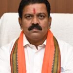 पीएम आवास योजना में धोखाधड़ी का आरोप, दो ठेकेदारों पर FIR दर्ज