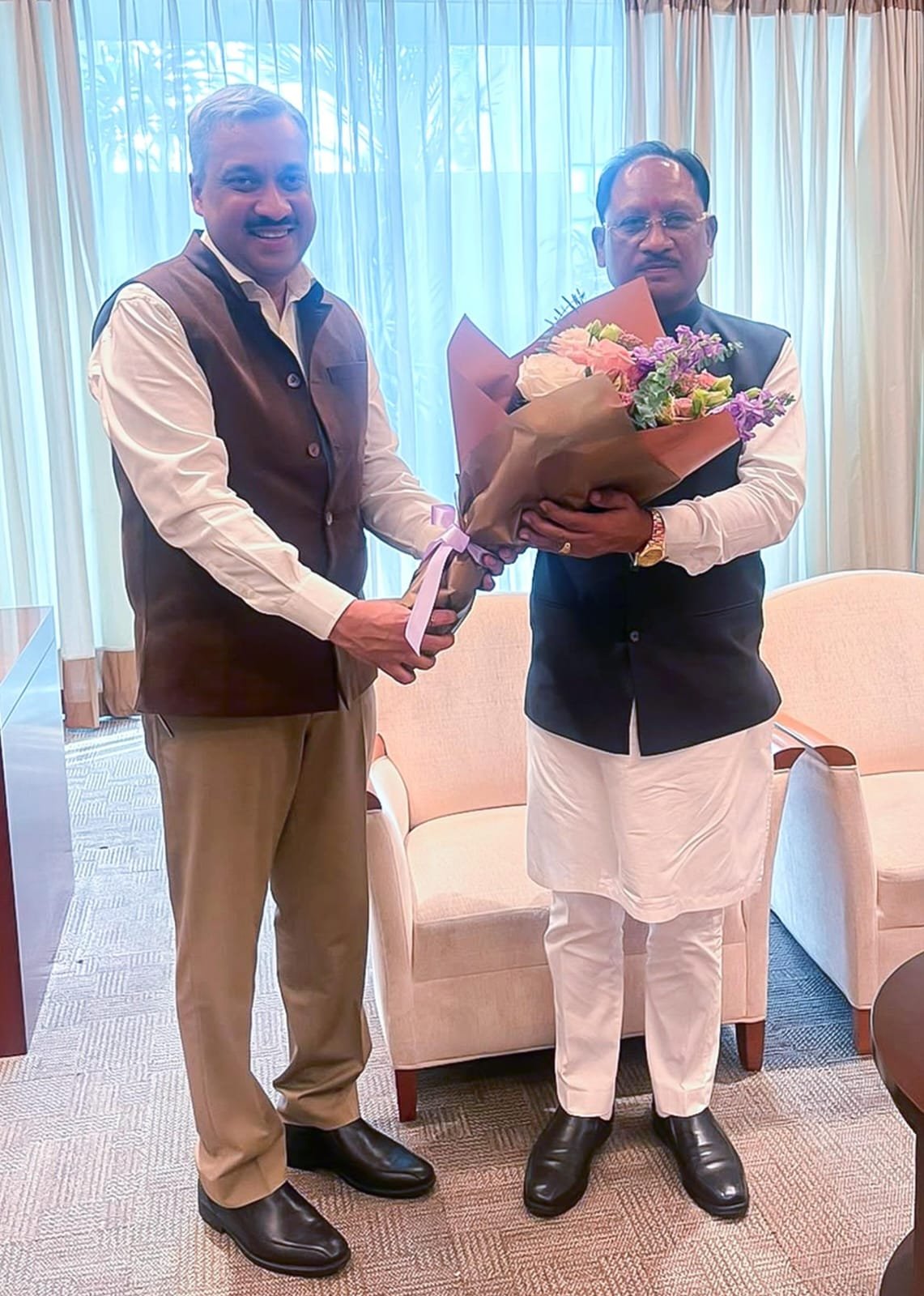 सिंगापुर निवेश